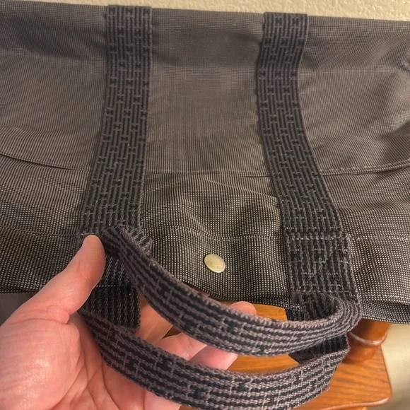 Hermes Authentic large tote black white - Picture 9 of 13